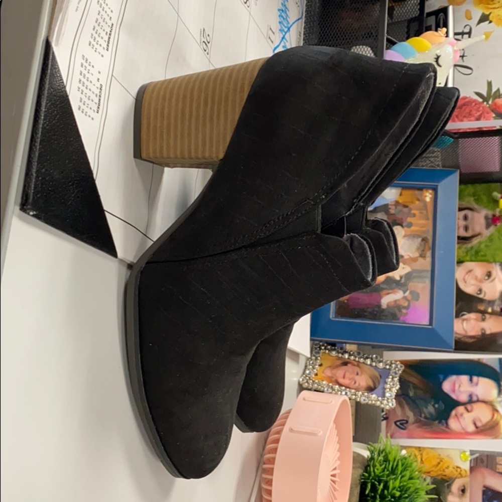 Dr. Scholls Size 9.5 Excellent Condition (worn 1x)